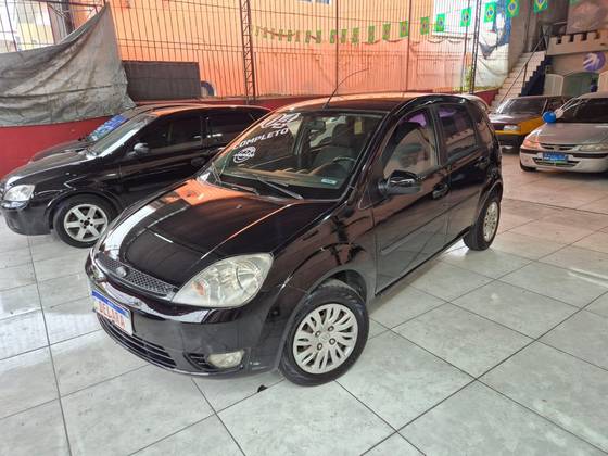 FORD FIESTA 1.0 MPI SUPERCHARGER 8V GASOLINA 4P MANUAL FORD FIESTA 1.0 MPI SUPERCHARGER 8V GASOLINA 4P MANUAL